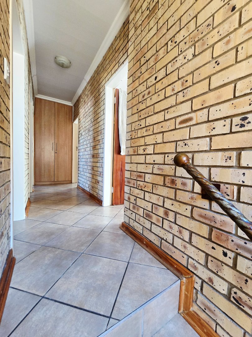 3 Bedroom Property for Sale in Flamwood North West